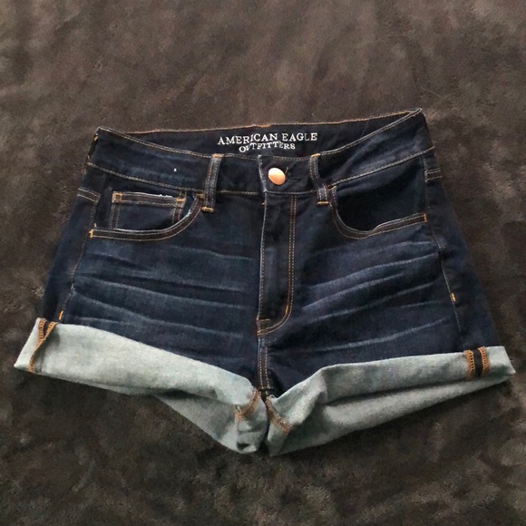 American Eagle High Waisted Shorts - Picture 1 of 2